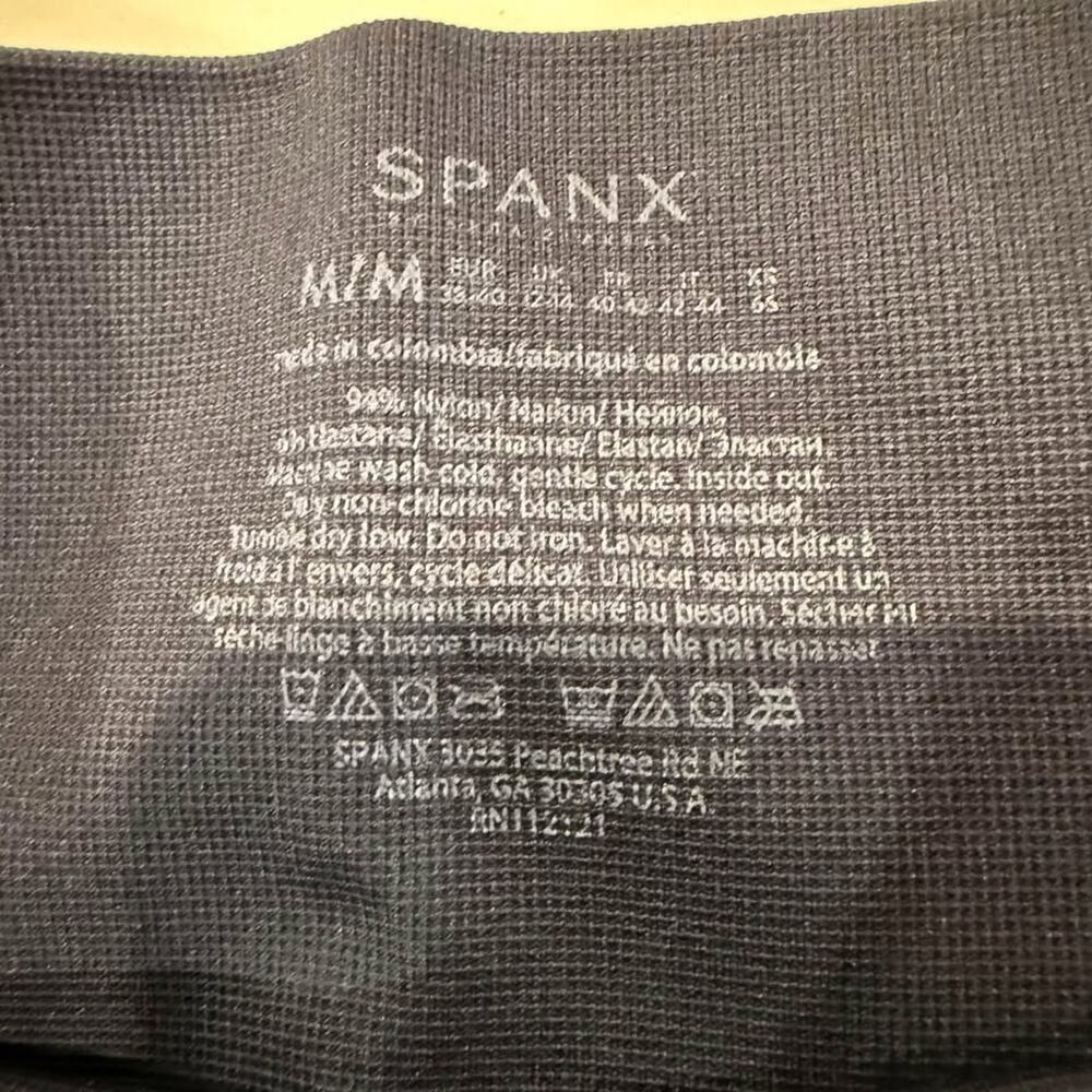 Spanx High Rise Seamless Moto Leggings Women’s Medium Indigo Sky Nylon Stretch - Picture 4 of 5